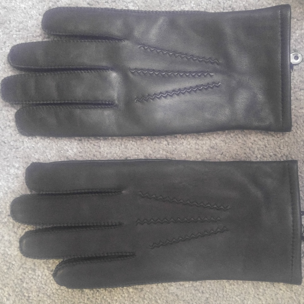FONES GLOVES FROM NORDSTROMS - REAL LEATHER NWT